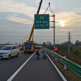 高速公路標(biāo)志牌工程